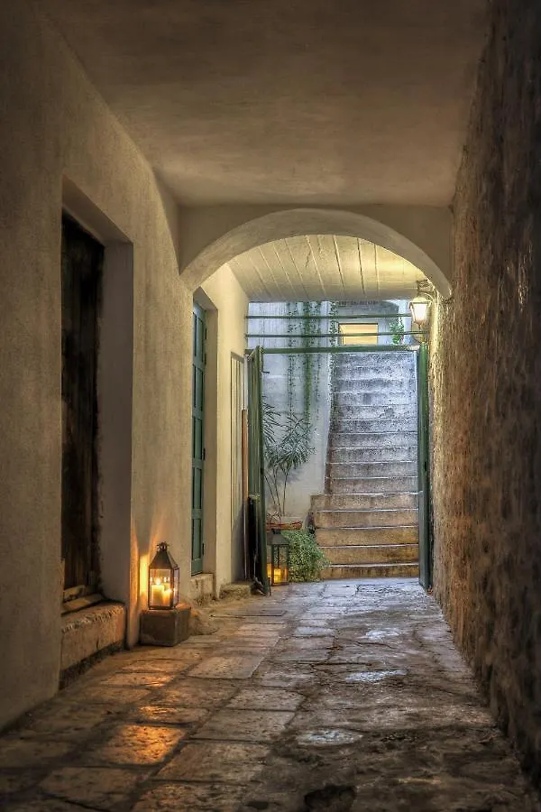 Lanterna Rooms Split Pensión