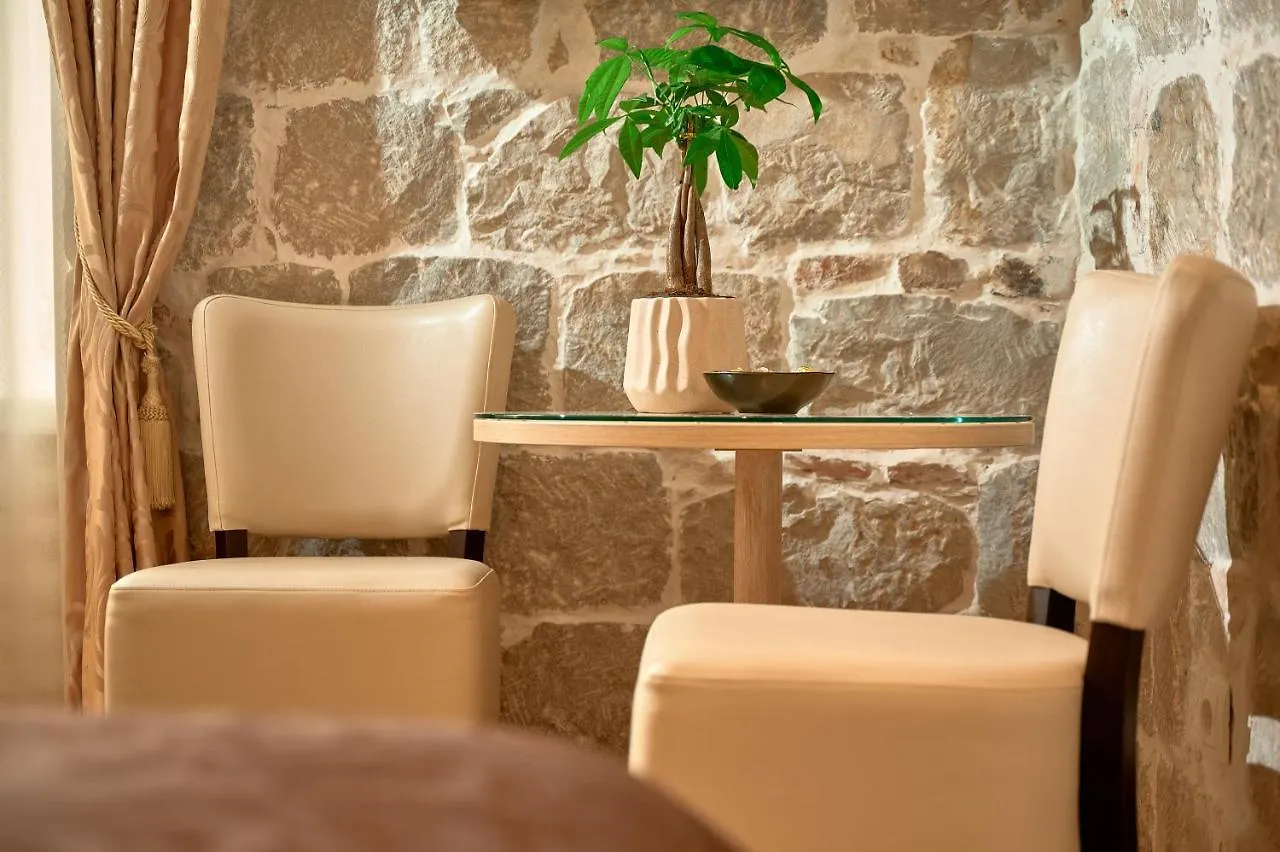Pensión Lanterna Rooms Split
