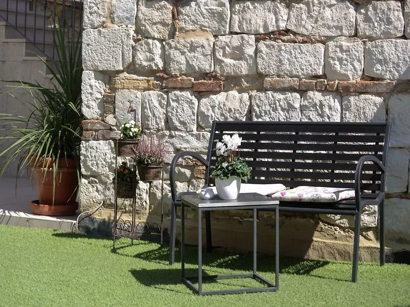 Lanterna Rooms Split Guest house